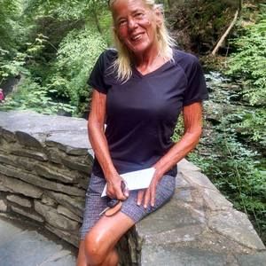 Meet your Posher, Sheila